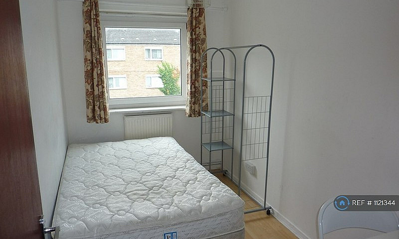 5 Bedroom Flat In Pa...