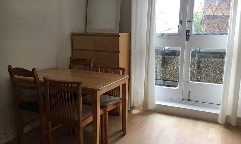 Lovely One-Bedroom A...