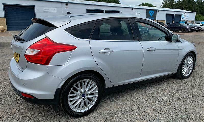 Ford Focus Zetec 1.6...