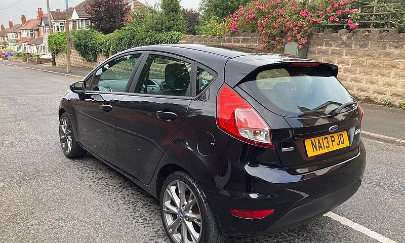 Ford Fiesta 1.5 Tdci...