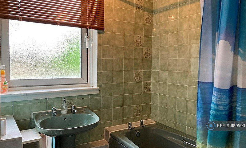 1 Bedroom Flat In No...