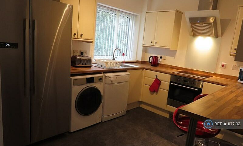 1 Bedroom In Henleyd...