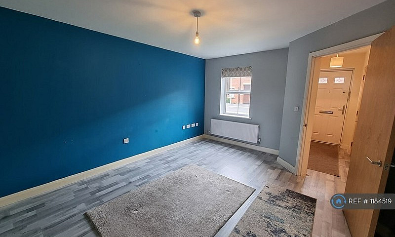 3 Bedroom House In B...
