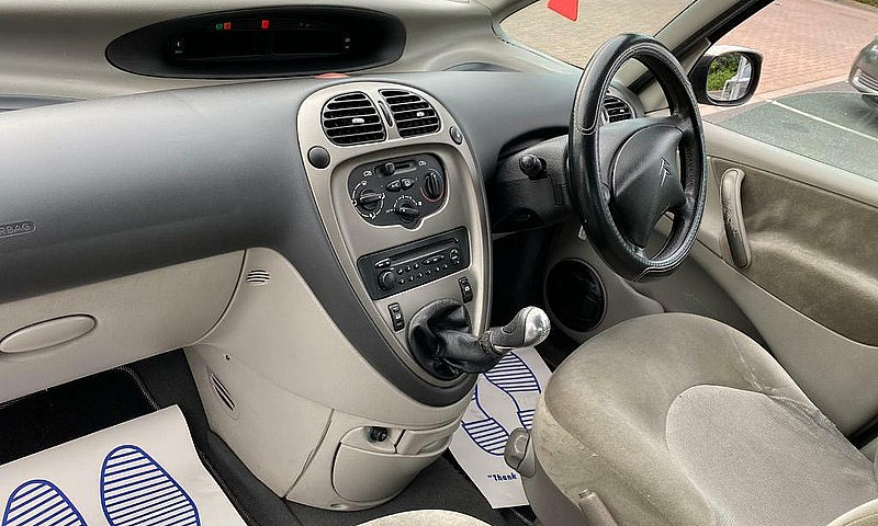 2004 Citroen Xsara P...