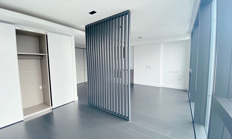 A Luxurious Studio F...