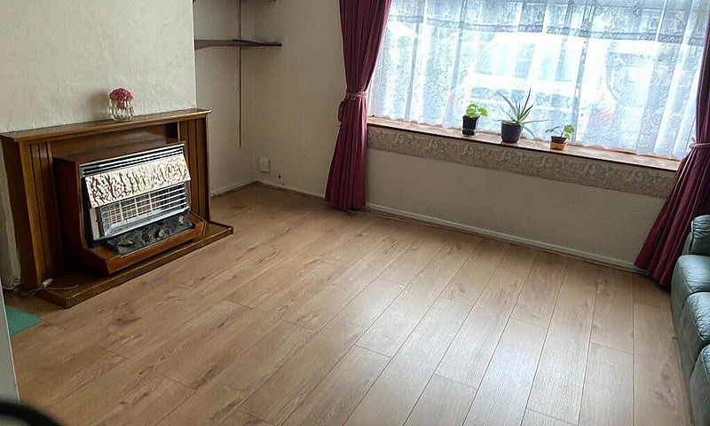 4 Bedroom House Gard...