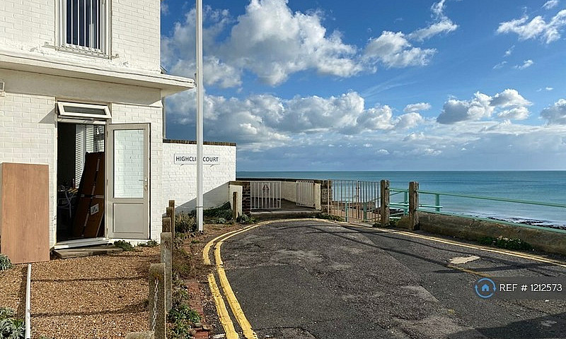 1 Bedroom Flat In Hi...