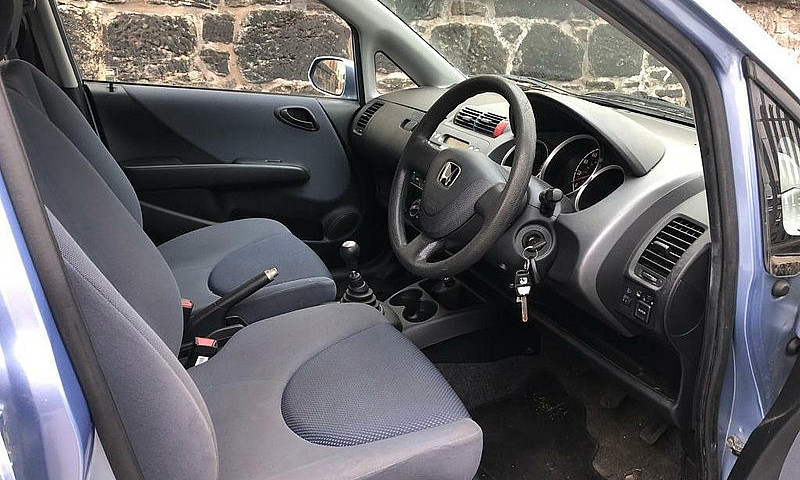 Honda Jazz ...