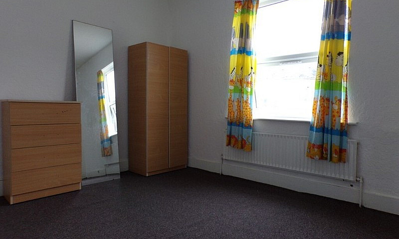 2 Bedroom Semi-Detac...