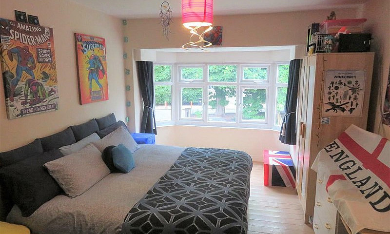 3 Bedroom House In R...