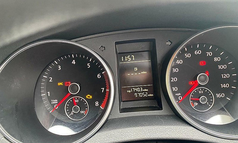 Volkswagen Golf 1.2 ...