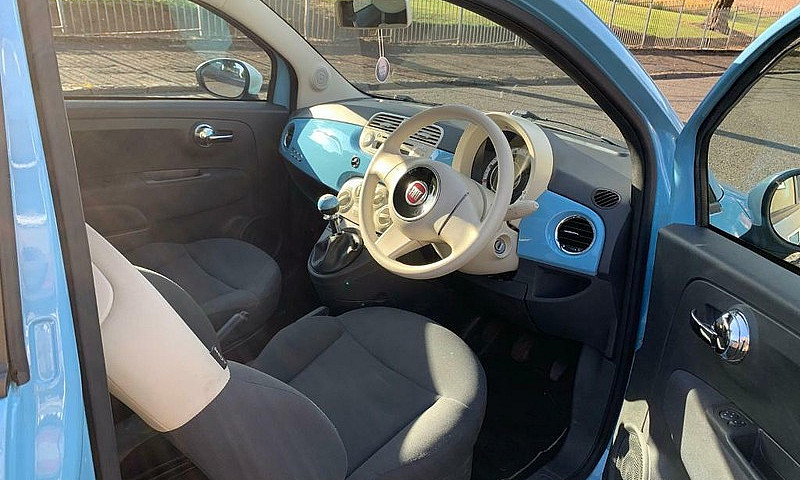 Blue Fiat 500...
