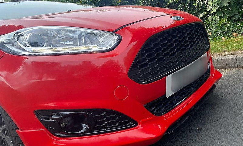 2015 Ford Fiesta 1.0...