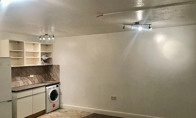 Two Bedroom Flat To ...