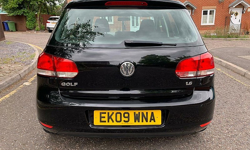 Vw Golf 1.6 Petrol -...