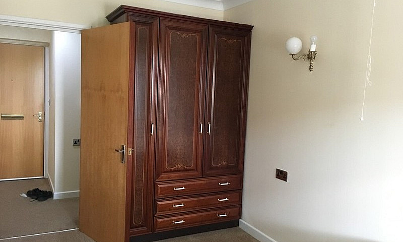 2 Bed Retirement Fla...
