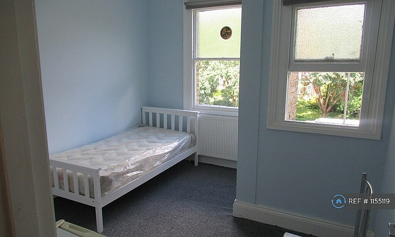 1 Bedroom In Manor R...