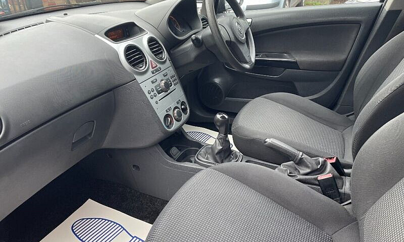 2011 11 Reg Vauxhall...