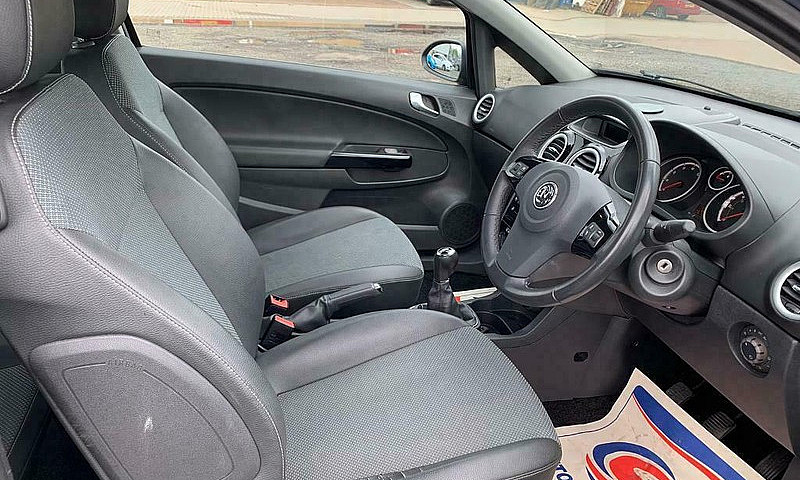 Vauxhall Corsa Desig...