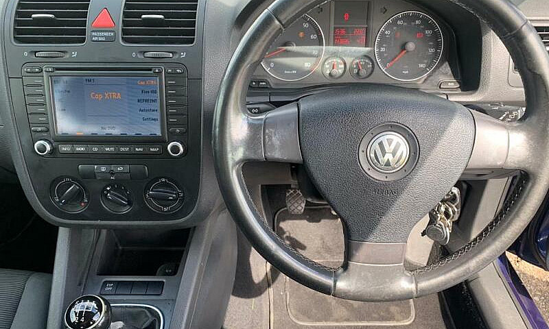 Volkswagen Golf S 80...