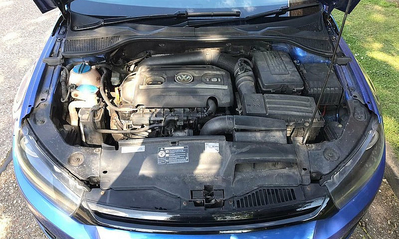 Vw Scirocco Tsi...