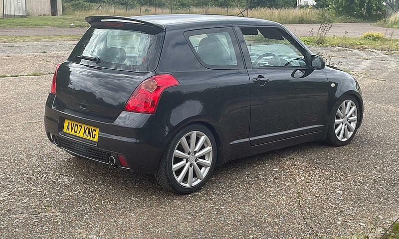 Suzuki Swift Sport 2...