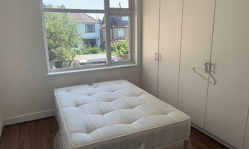 Nice Double Room In ...