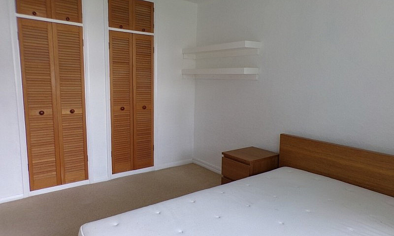  One Bedroom Ground ...