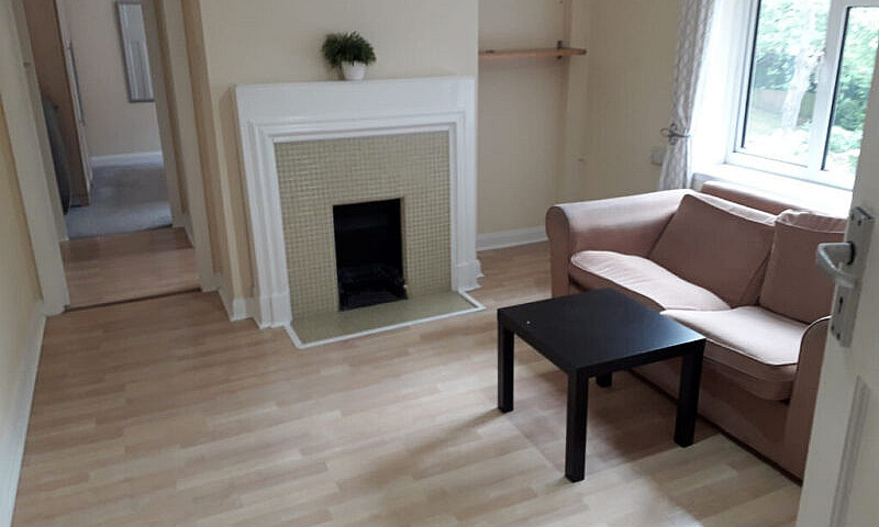 Superb One Bed Flat ...