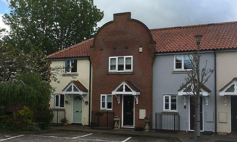 4 Bedroom House In M...