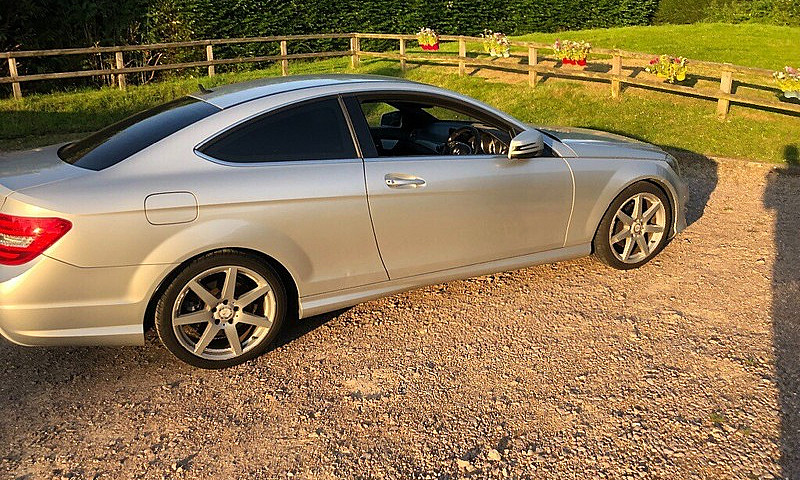 Mercedes-Benz, C Cla...