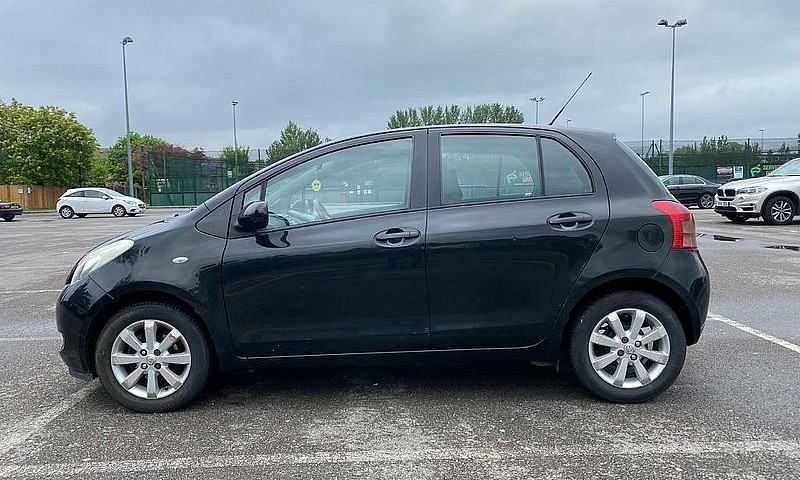 07 Plate Toyota Yari...