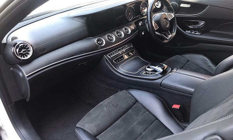 Mercedes-Benz E220 A...