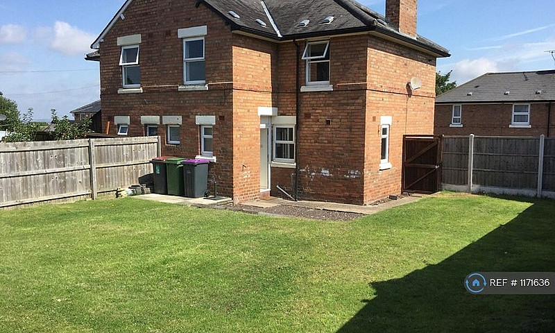 3 Bedroom House In E...