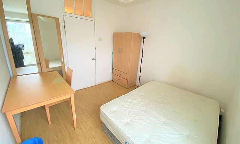 Hmo Licensed 3 Bedro...