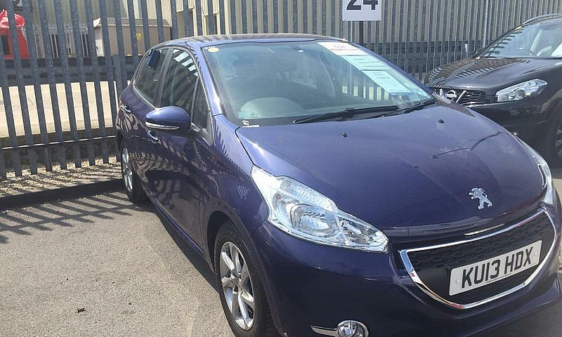 2013 Peugeot 208 Act...