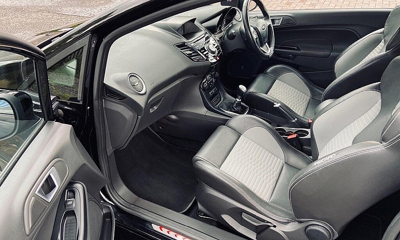 2016 Ford Fiesta 1.6...