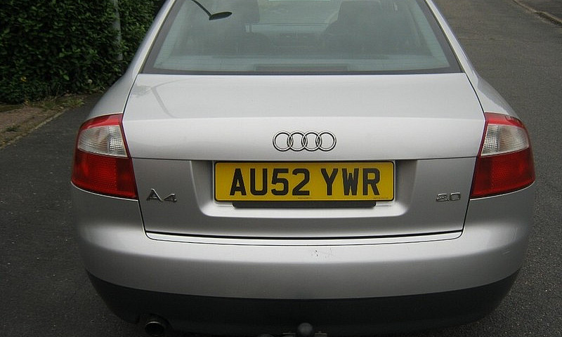 Audi A4 Se Saloon Au...