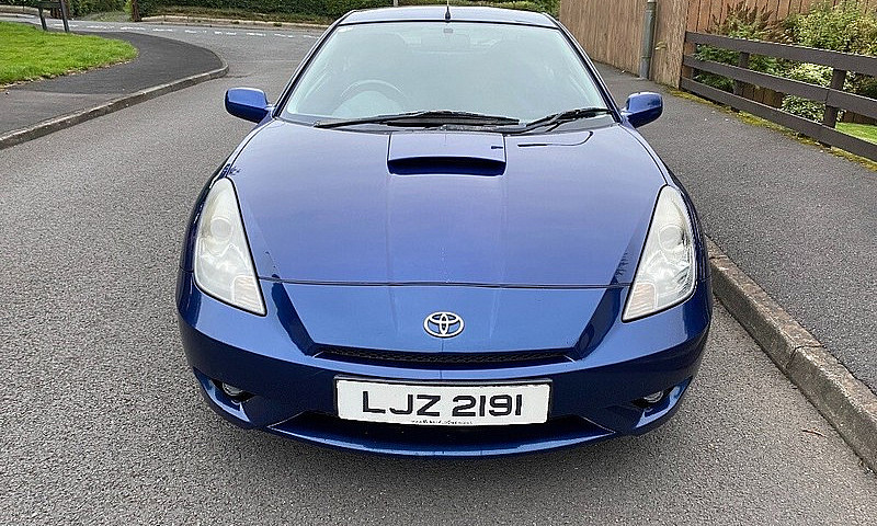 2005 Toyota Celica 1...