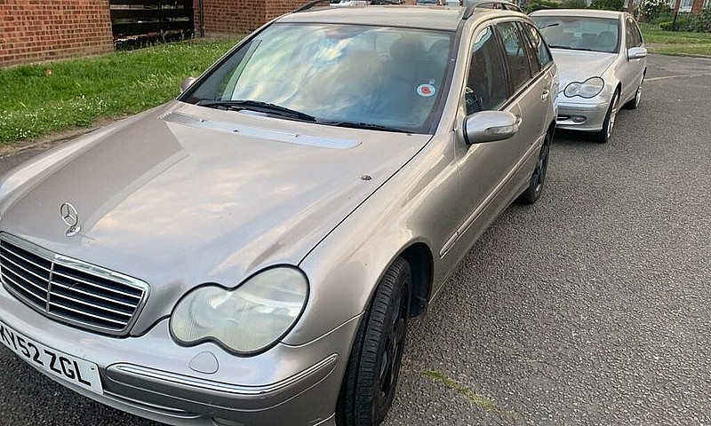 2002 Mercedes-Benz C...