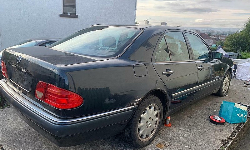 Mercedes E Class Lhd...