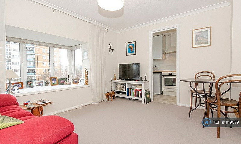 1 Bedroom Flat In Ea...