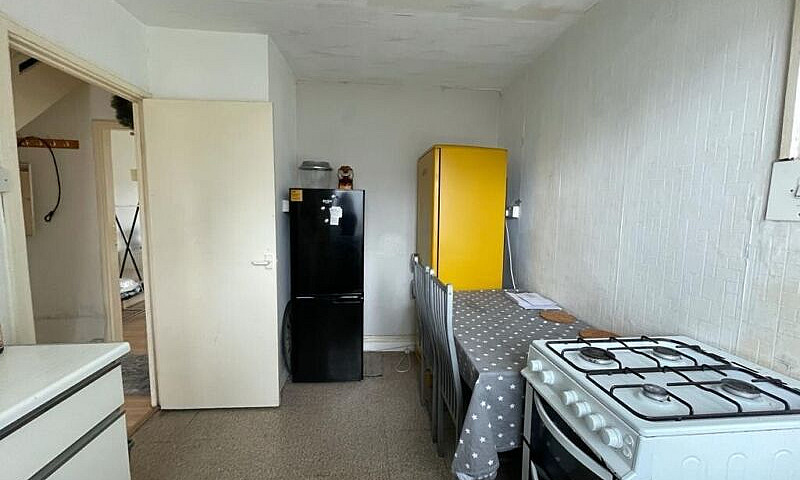 Two / Three Bedroom ...