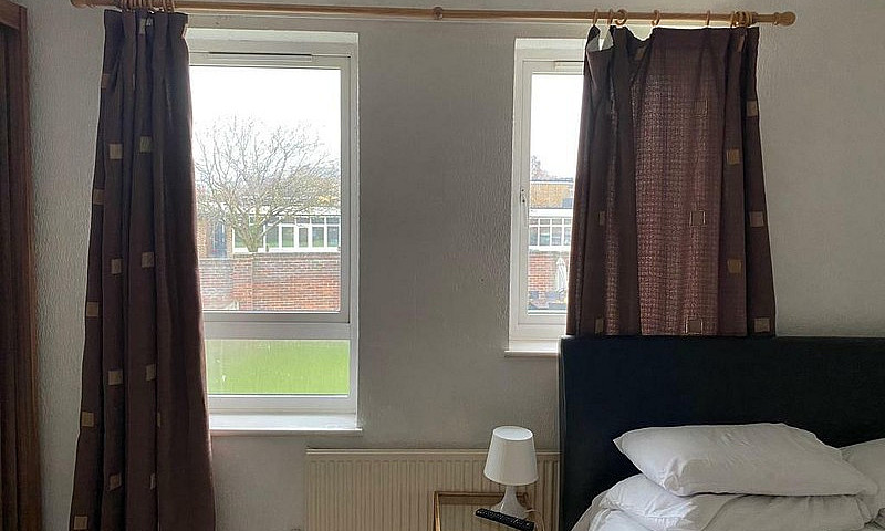 Furnished Double Roo...