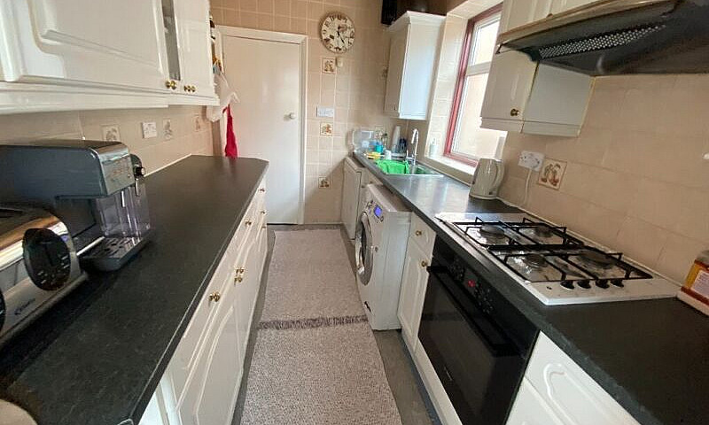 4 Bedroom House In K...