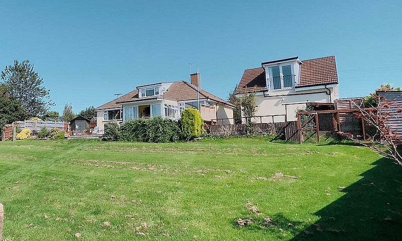 3 Bedroom House In L...