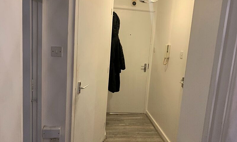  1 Bed Flat Swap For...