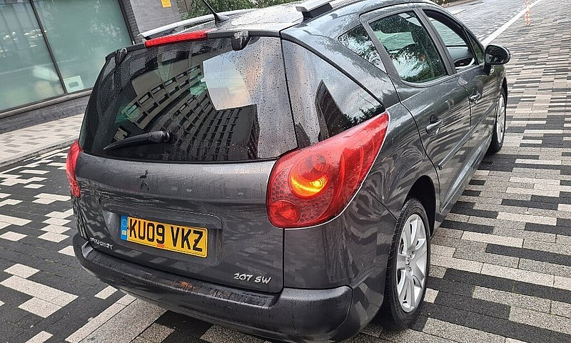 Peugeot 207 1.6 Hdi ...