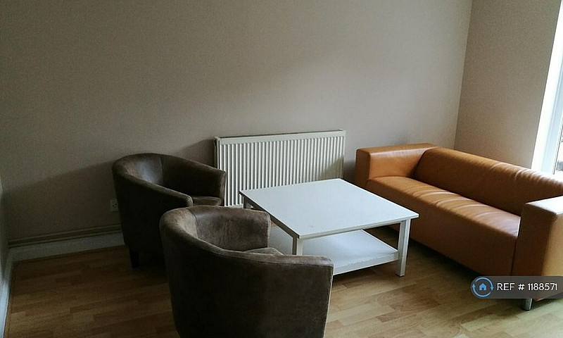 1 Bedroom In Peel Pl...