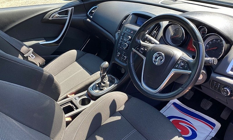 2010 59 Vauxhall Ast...